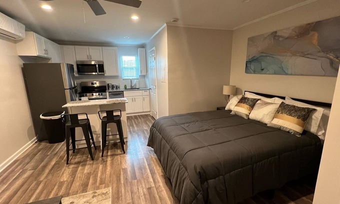 Highlands - Perkins Apartamento | Stunning - Upstairs Studio Apartment 10