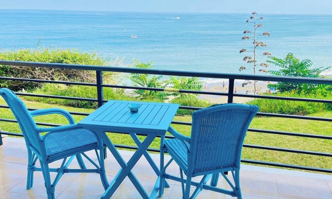 Costa del Sol Apartamento | Precioso estudio con vistas frontal al mar