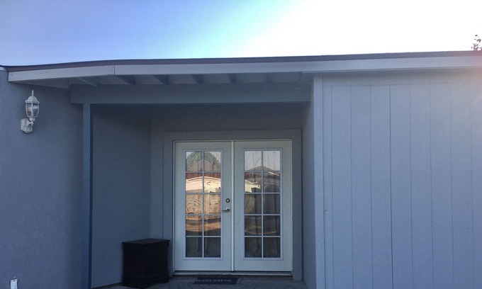 Hayward Apartamento | Beautiful studio in huge backyard with private entrance.