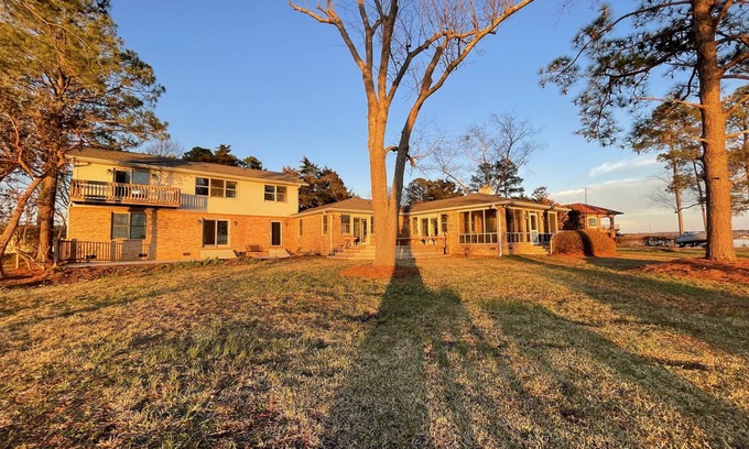 Irmo Casa | Beautiful Sunsets await at Heron Point