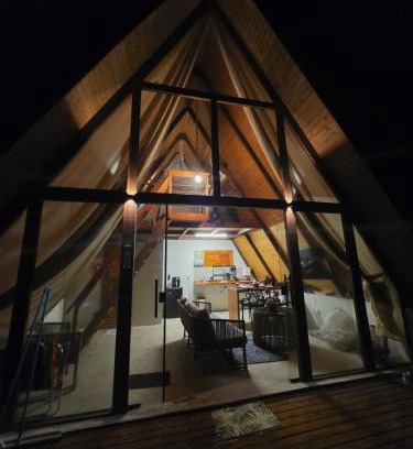 Nova Nazare Chalet De Esquí | Beautiful Swiss Chalet in Mulungu