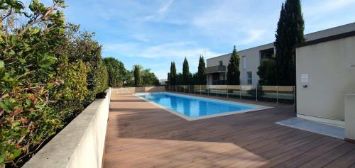 La Valette-du-Var Apartamento | Beautiful T2 with swimming pool - near park