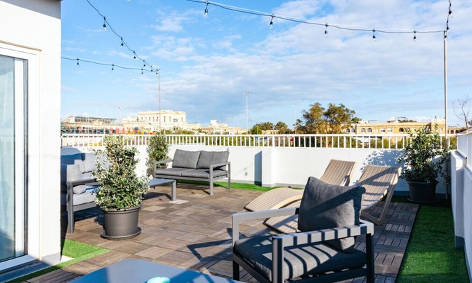 Tal-Ibrag Casa | Beautiful Terraced Villa City View By ArcoBnb