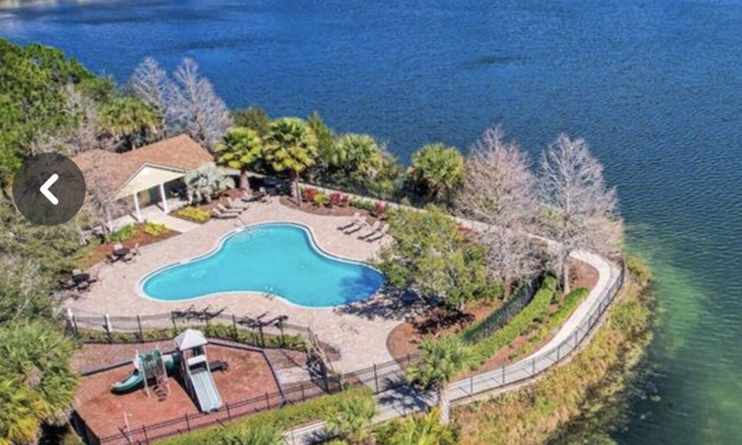 Sanford Casa | Beautiful townhouse awaits you. Pet friendly!