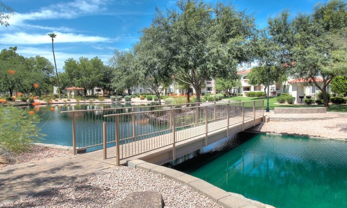 Superstition Lakes Condominio | Hermoso condominio de dos habitaciones en los lagos superstición