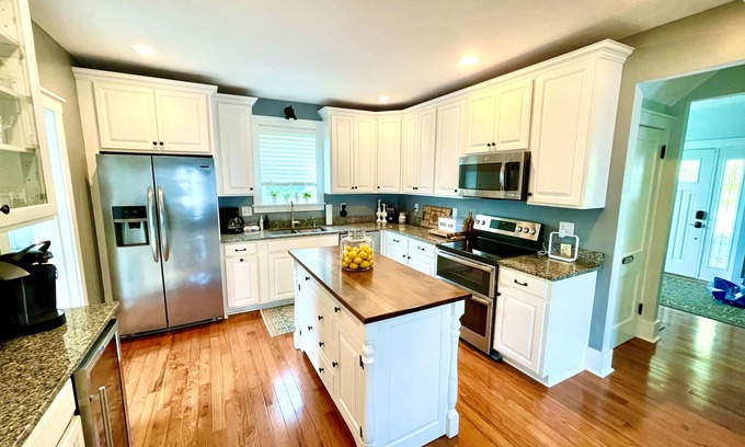 Donegal Casa | Beautiful Vacation Home in Champion (Seven Springs)