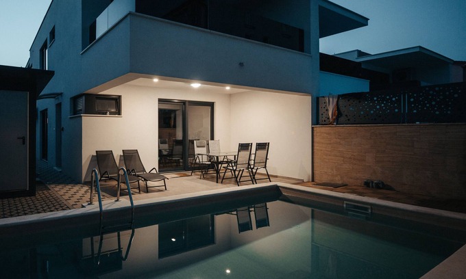 Milcetici Casa | Beautiful villa with private pool
