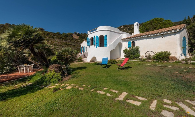 Villaggio Mandorli Villa | Preciosa villa "Bentuestu" con acceso privado al mar, jardín y terrazas