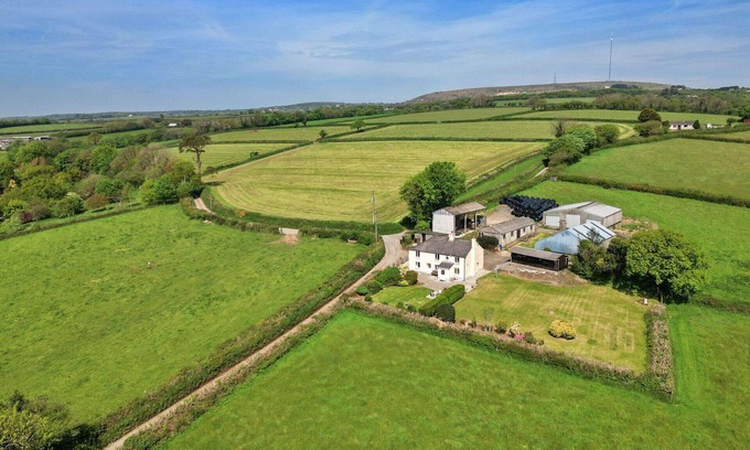 Liskeard Casa | Maravillosa casa de vacaciones para 3 personas con WIFI y aparcamiento