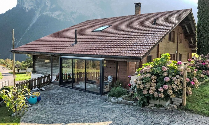 Innertkirchen Villa | Casa de vacaciones con WIFI, TV, terraza, mascotas permitida, vista panorámica, aparcamiento