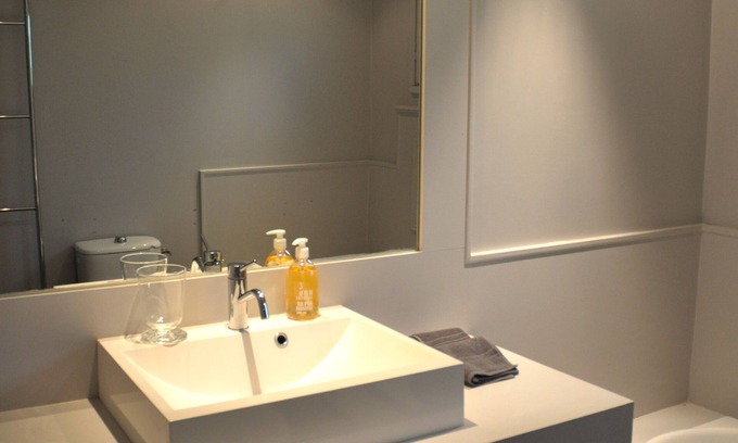 Est Villa | Villa renovada de pie con piscina y loft independiente en Aix