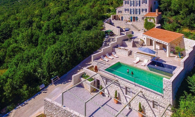 Trpanj Villa | Beautiful Villa Veli Vrh, in Dalmatia