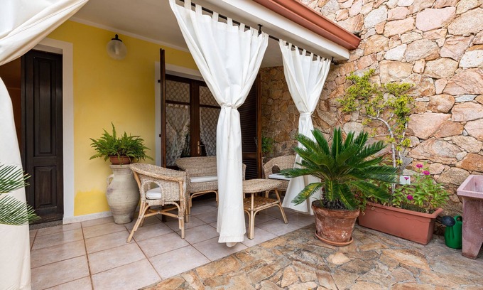 Chia Casa | Preciosa villa "Chia" cerca de la playa con vistas al mar y jardín