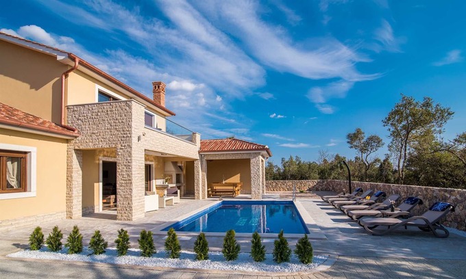 Pinezici Casa | Villa LAURA