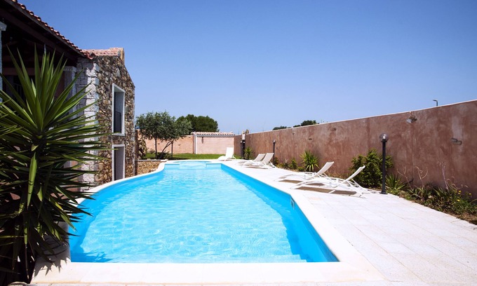 Castiadas Villa | Hermosa villa Layla