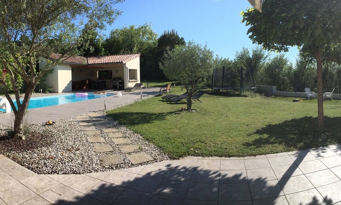Marches Casa | Hermosa villa con piscina a los pies de los vercors