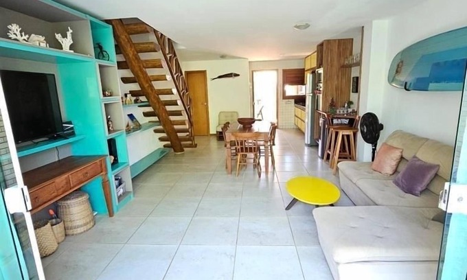 Itacimirim Casa | ¡Lindo Village !! Triplex, 4 suites, piscina con rayas, 200 mt de la playa de la Espera