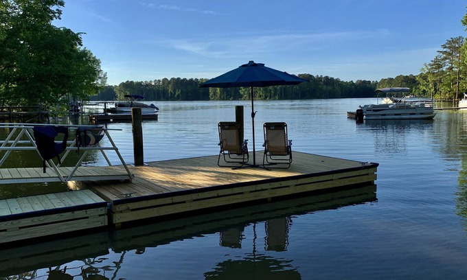Chapin Casa | Beautiful walk out basement level on Lake Murray with extraordinary lake views!