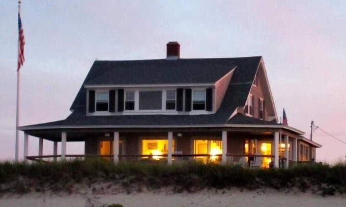 Sagamore Beach Casa | Hermosa casa de playa frente al mar en la pintoresca bahía de Cape Cod