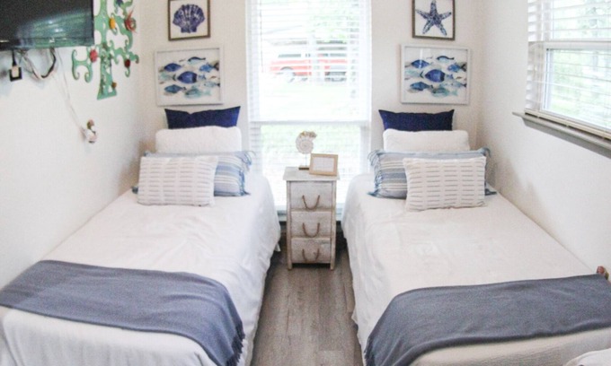 Wills Point Casa | Beautiful waterfront lake house!