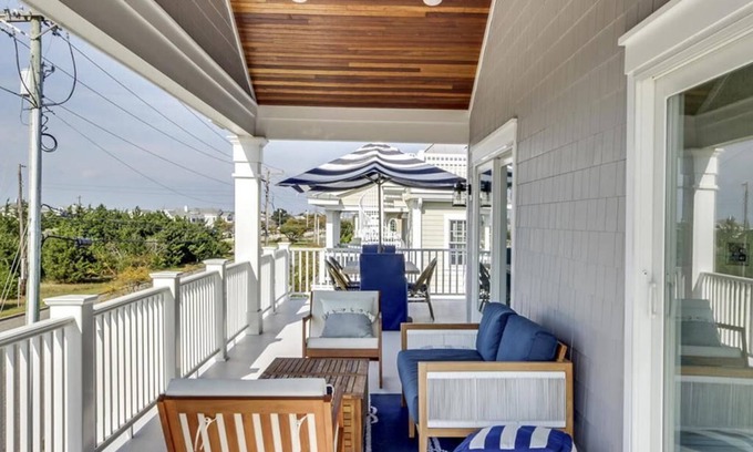 Stone Harbor Casa | Beautiful wetland views