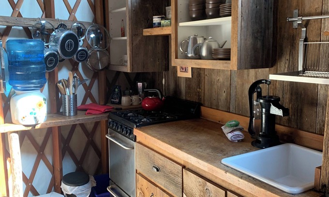 Rosemount Cabaña | Beautiful Yurt in Hamilton Ontario