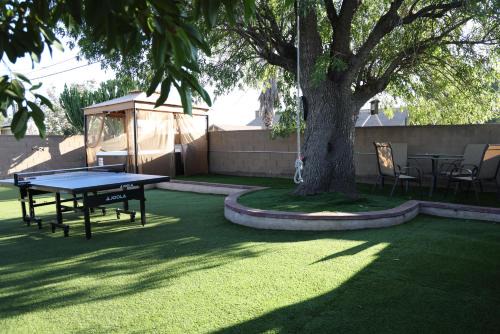 Sun Valley Casa | Beautifull 4 Bedroom House 15 Minutes From Universal Studios