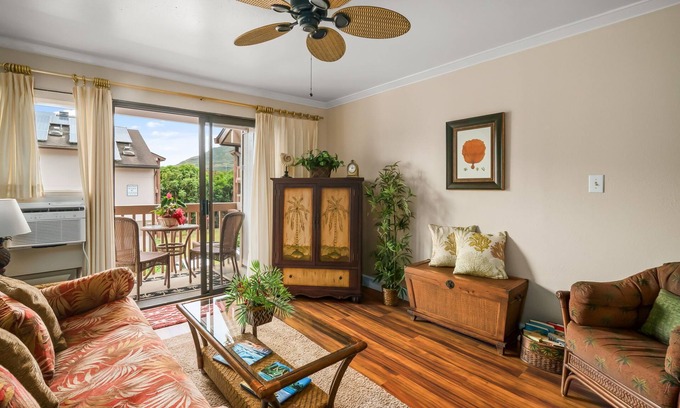 Nawiliwili Condominio | Banyan Harbour A-09: 2 BR / 1 BA condo en Lihue, capacidad para 4