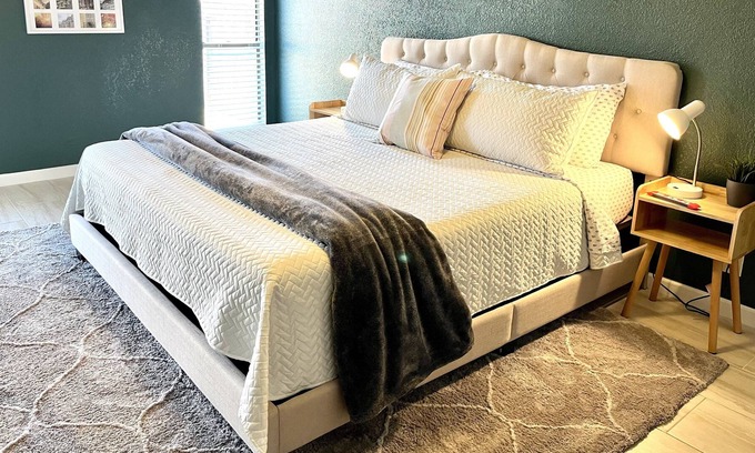 Heritage Casa | Beautifully Designed Home by SeaWorld & Lackland