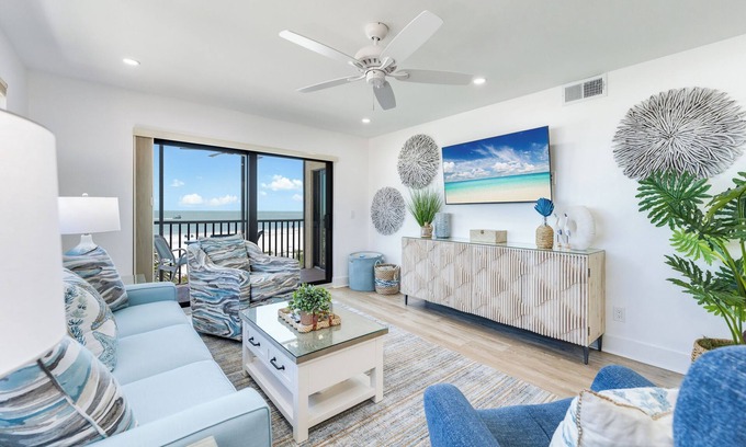 Sanibel Condominio | Ocean's Reach - Unidad 4D3 - Directamente frente a la playa!
