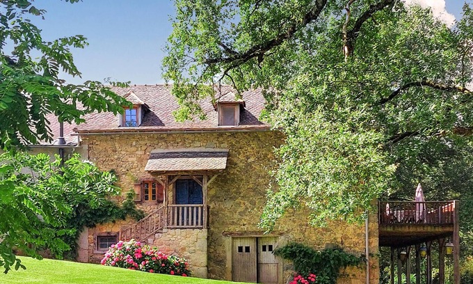 Lunac Casa | Beautifully renovated barn