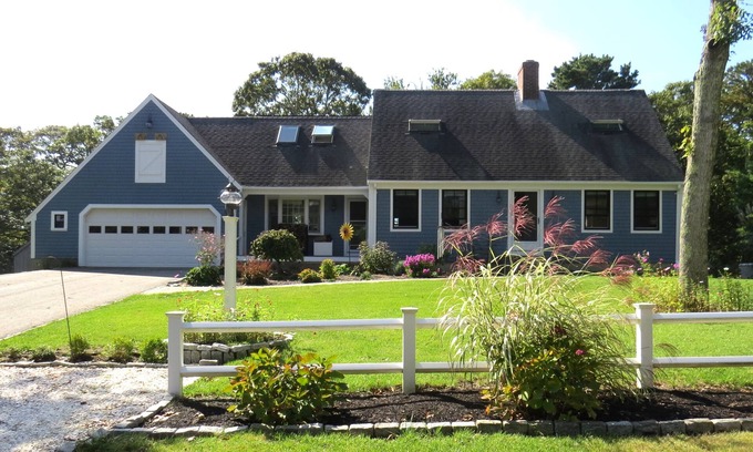 South Orleans Casa | Beautifully Renovated Home Near Pleasant Bay