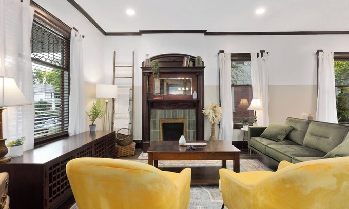 Southmoreland Casa | Beautifully Restored 100YR Old 4BD Near Plaza