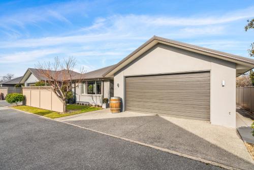 Alexandra Casa | Beauty on Bantry - Alexandra Holiday Home