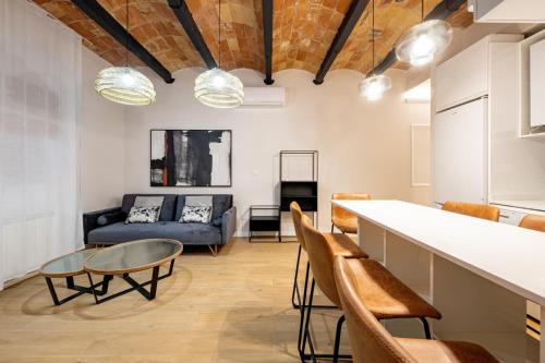 El Baix Guinardo Apartamento | BeBarceloner Eixample Apartments - 4 bedrooms