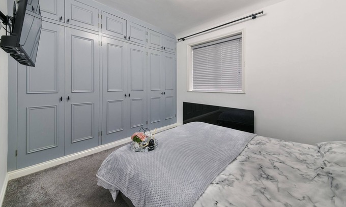 Downham Casa | Lewisham Guest House in London