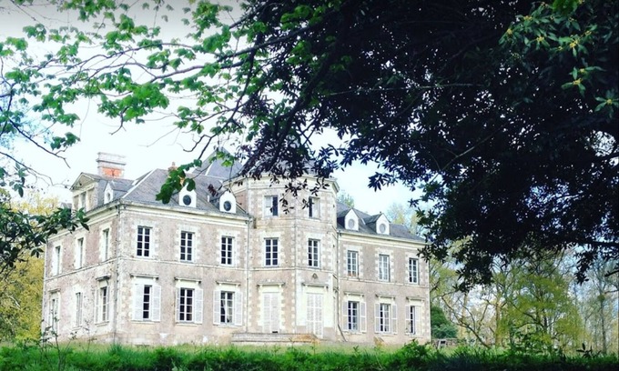Saint-Etienne-de-Montluc Casa | Alojamiento y desayuno en el castillo de Santo Tomás