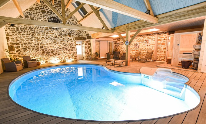 Magny-le-Desert Casa | bed and breakfast normandía la brocherie spa piscina cubierta