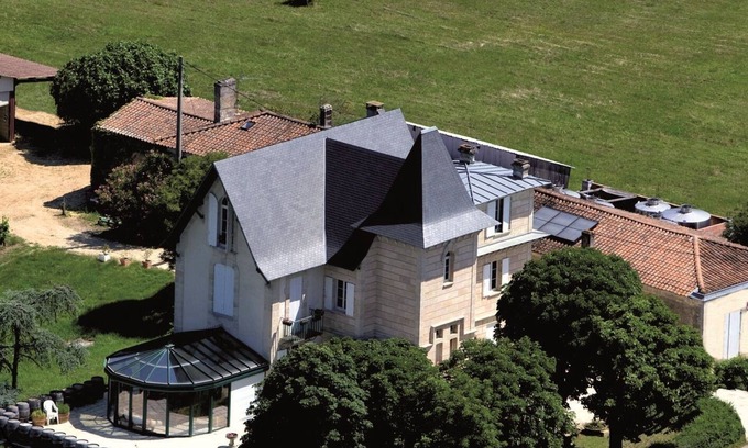 Plassac Cama Y Desayuno | Alquiler de vacaciones Château Bellevue-Gazin