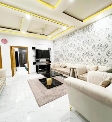 E-11 Sector Apartamento | BED & BREAKFAST - Family cottages