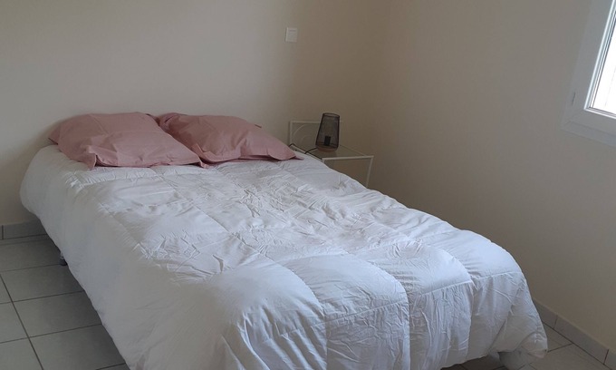 Vesseaux Cama Y Desayuno | Bed & Breakfast