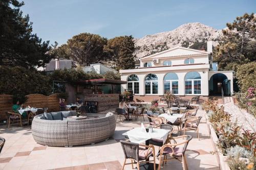 Baska Hotel | Bed & Breakfast Villa Terezija