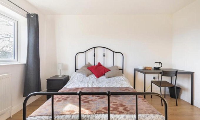 Wootton Casa | Bedford Road, Wootton