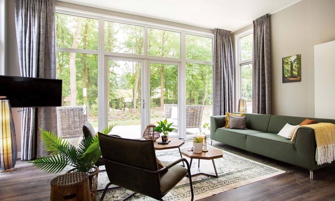 Beekbergen-West Chalet De Esquí | ✓ Beekhoeve at Recreatiepark Beekbergen ✓ Holiday home for 4 persons ✓ Located in Beekbergen (Gelderland) ✓ Holiday park on the Veluwe ✓ Book directly through the park