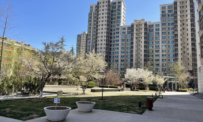 Downtown Beijing Apartamento | BEIJING SEASONS PARK APARTMENT