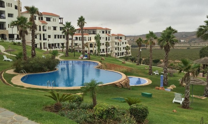 M'diq Apartamento | Bel appartement 3chambres Lilac's Garden Cabo Negro