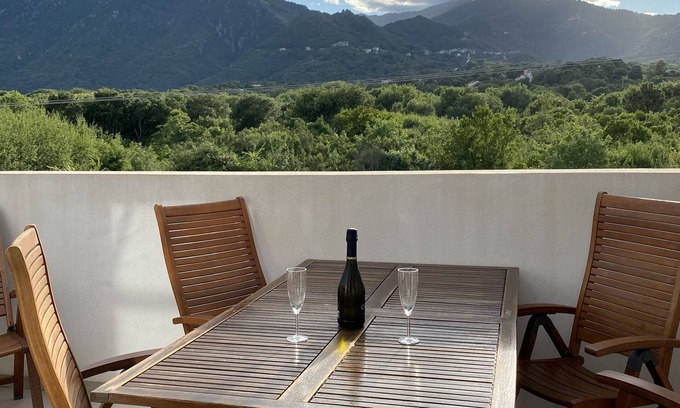 Moriani-Plage Apartamento | Bel Appartement Ensoleillé, 3 Chambres Pour 6 Personnes, à Proximité de la Plage