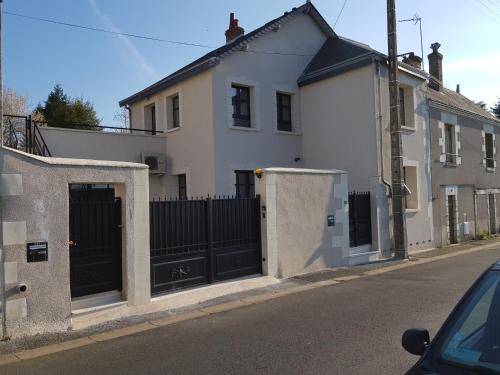 Amboise Apartamento | Bel appartement spacieux et confortable idéalement situé