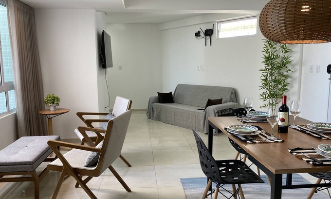 Bessa Apartamento | Bela Hospedagem - Foot in the sand, pool and sea view