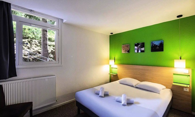 Eaux-Bonnes Apartamento | Belambra Clubs Gourette - Lou Sarri - Half board - Classic accommodation 3 Adults and 1 Child with balcony